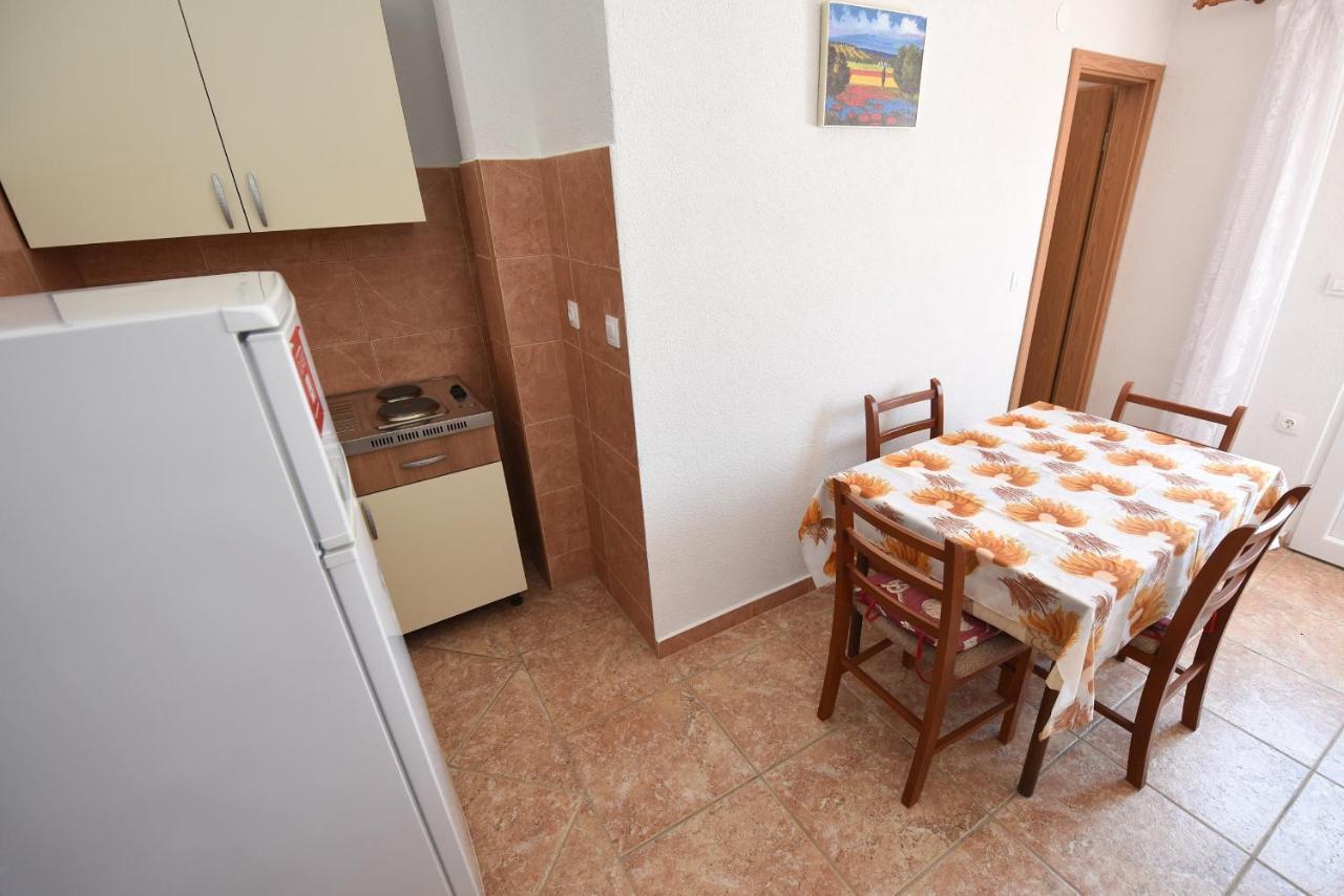 Apartments By The Sea Metajna, Pag - 6522 Zubovići Kültér fotó