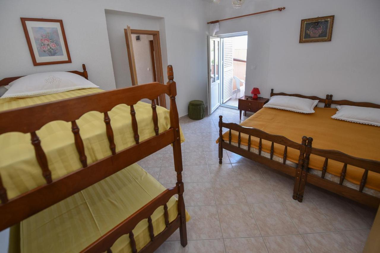 Apartments By The Sea Metajna, Pag - 6522 Zubovići Kültér fotó