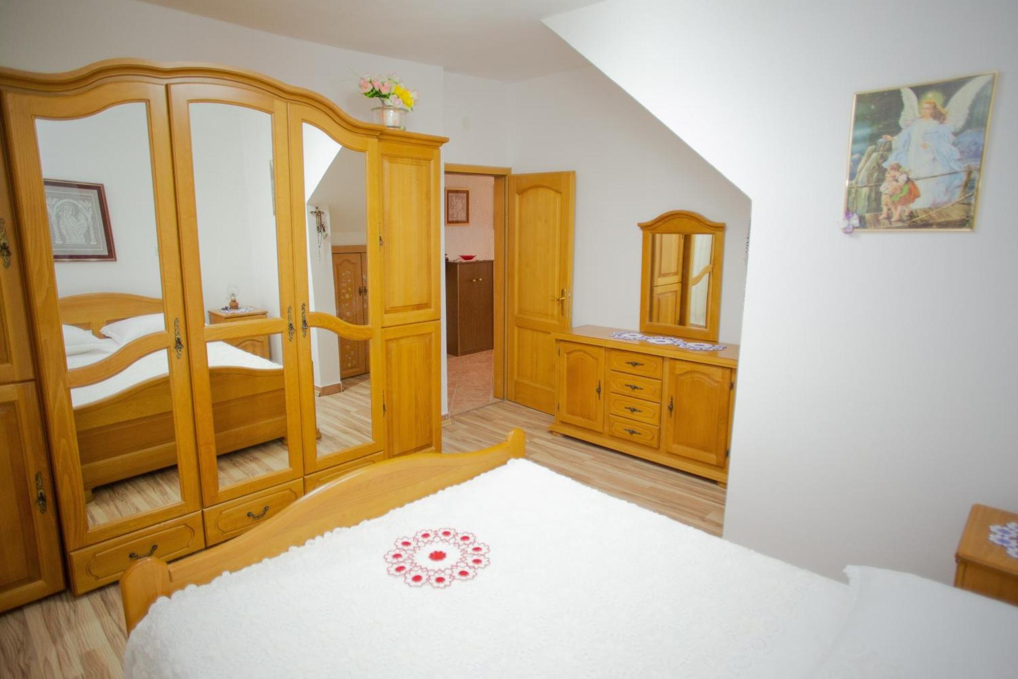 Apartments By The Sea Metajna, Pag - 6522 Zubovići Szoba fotó